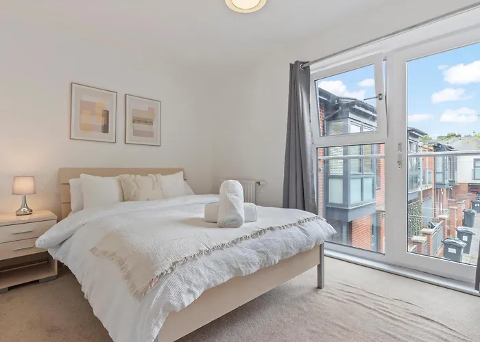 3-Bed Birmingham House - Perfect For Leisure Stay