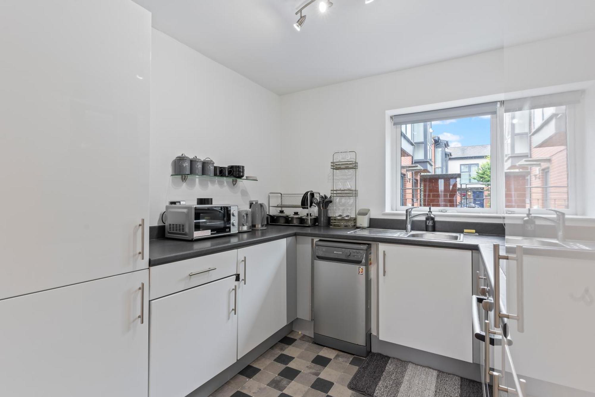 3-bed House - Perfect For Leisure Birmingham